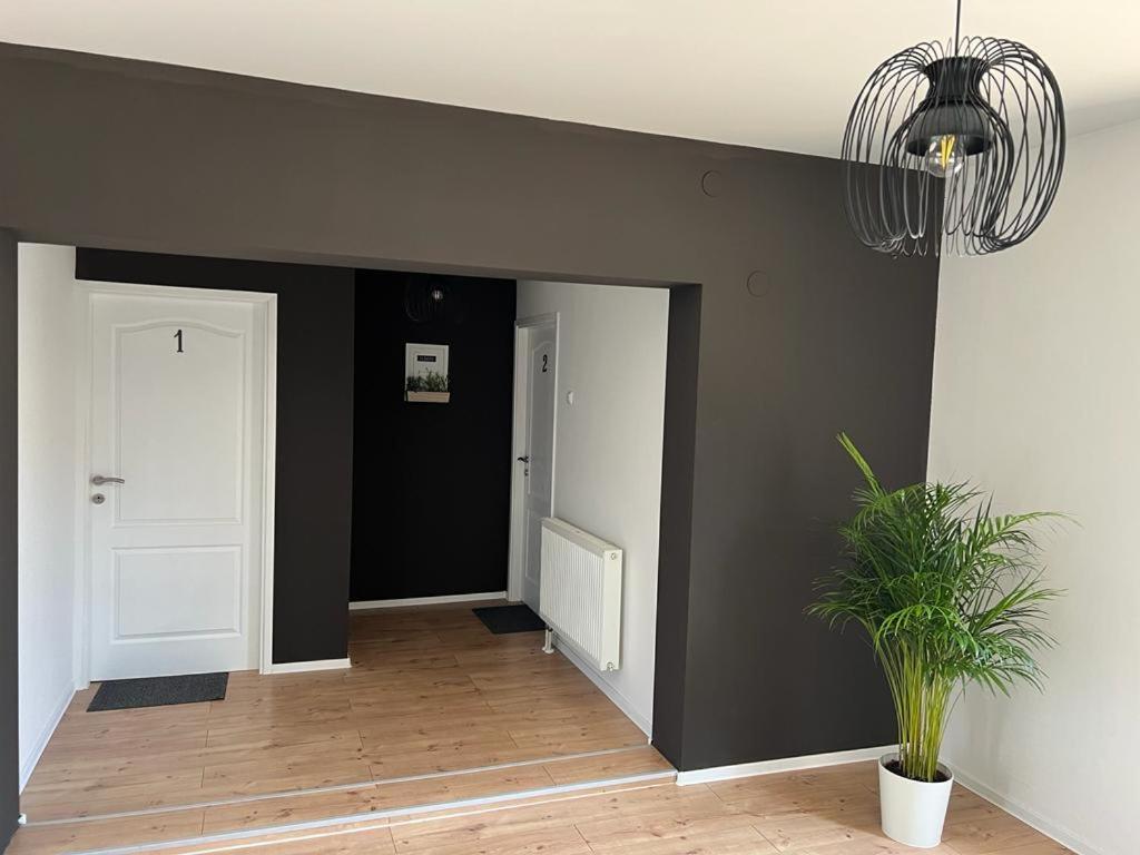 Scitarjevo 4 Stars Rooms Near Airport מראה חיצוני תמונה